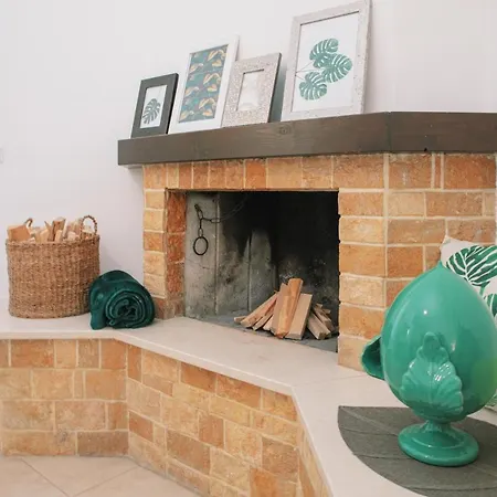 Civico 31 קונברסאנו